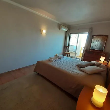 V Plazza Garage Heated Pool View Flat * 波尔蒂芒