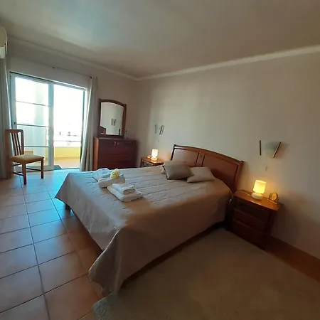 V Plazza Garage Heated Pool View Flat Appartement *